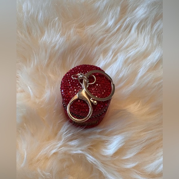 NWOT Red crystal key/change holder - Picture 3 of 5